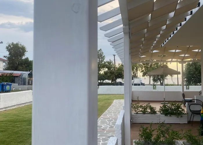 Ariadni Blue 2 Neos Marmaras