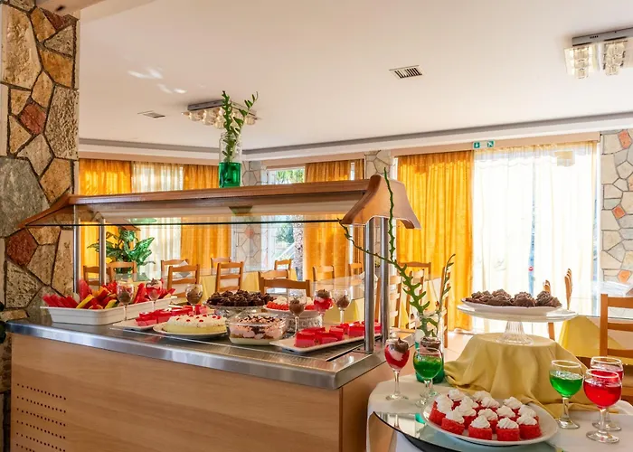 Village Inn Studios & Family Apartments Laganas
