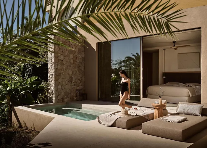 Calypso Suites & Villas