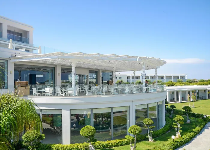 Asterias Beach Resort Afantou