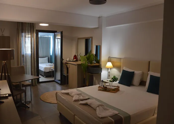 Aqua Mare Sea Side Rooms Nea Kallikrateia