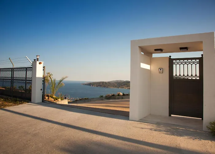 Villa White Pearl
