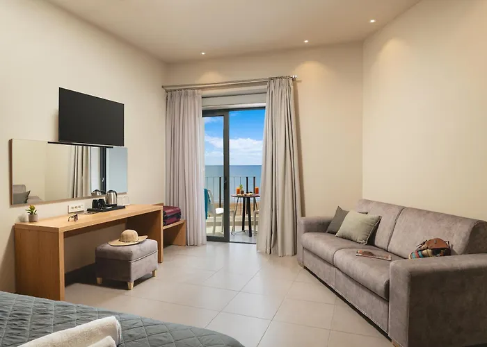 Elia Agia Marina Hotel
