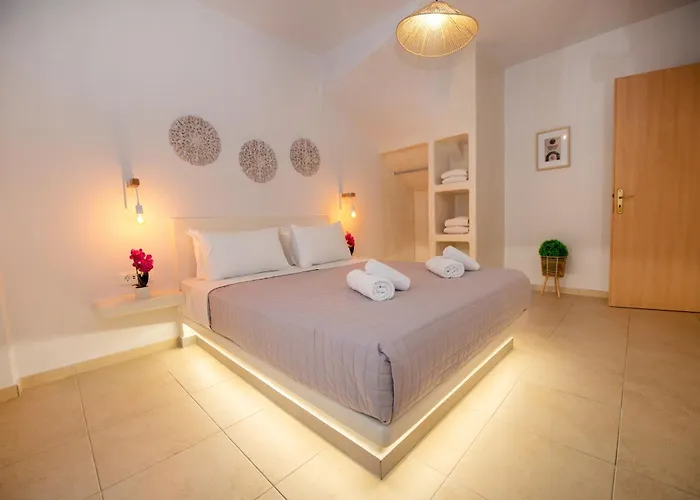 Grand Hayat Villa Santorini