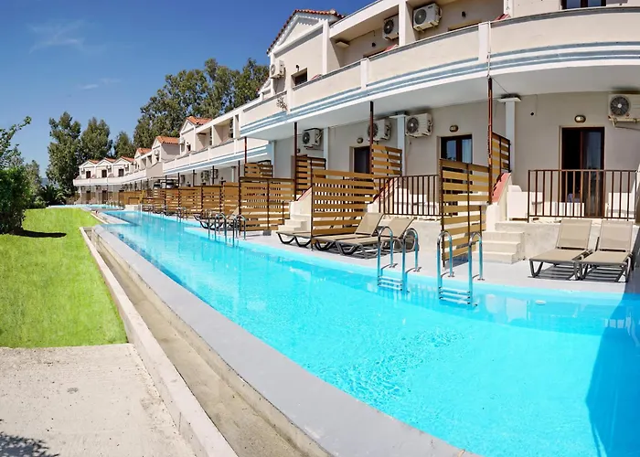 Pasiphae Hotel