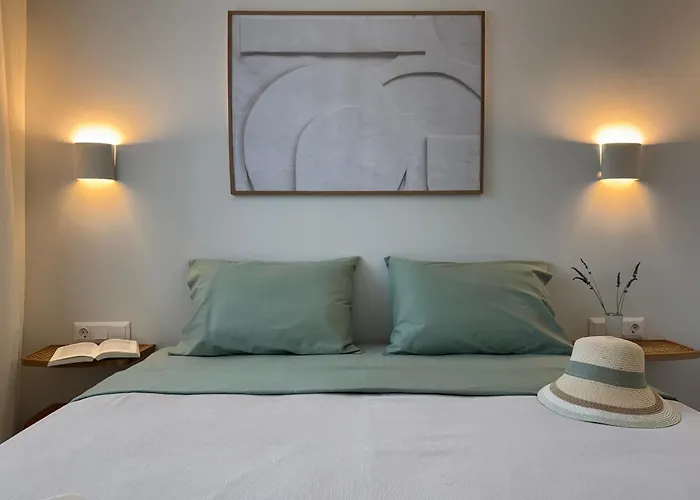 Lagouvardos Beach House