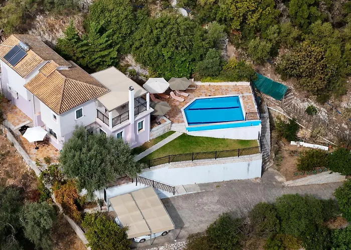 Ithaki Holidays Frinion