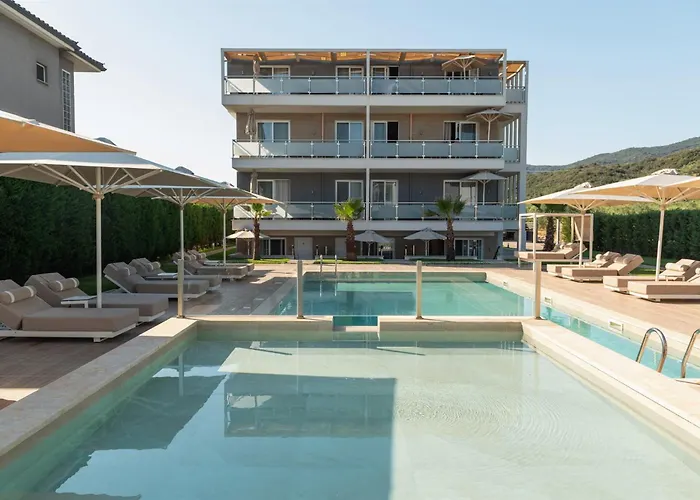 Astra Luxury Suites