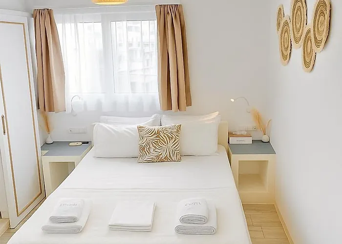 Tinos Heritage Plateia