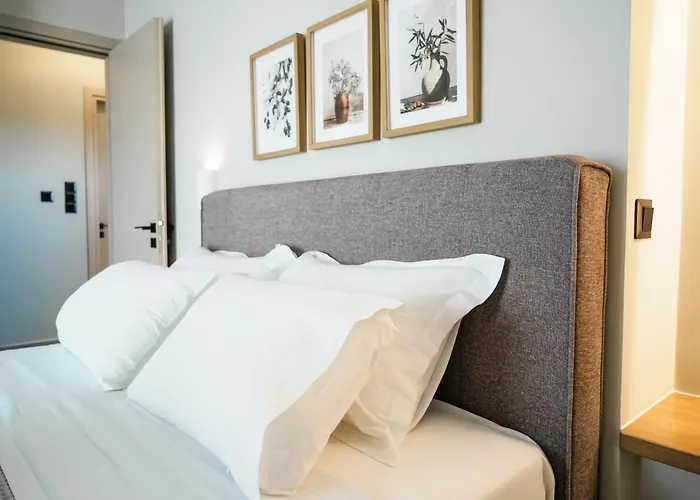 Vardians Villas & Suites