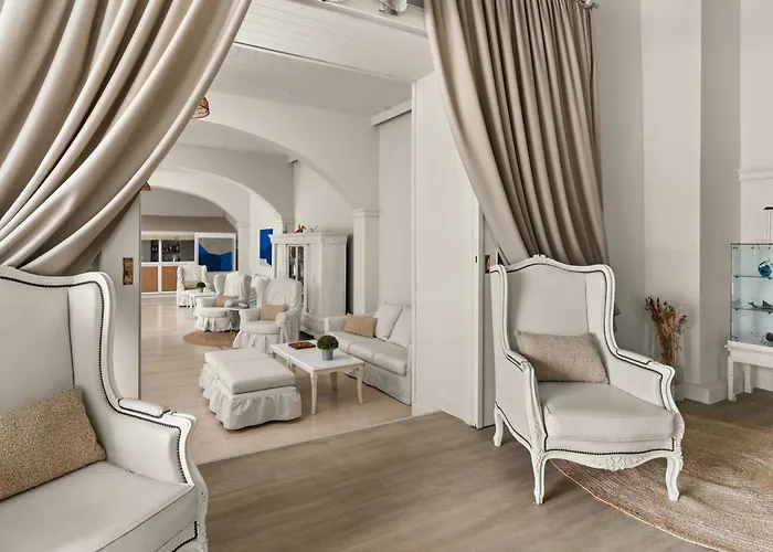 Paradise Art Hotel By Mr And Mrs White Άνδρος