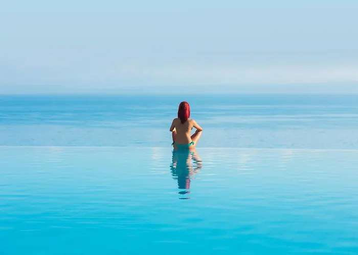 Alia Palace - Adults Only 16+