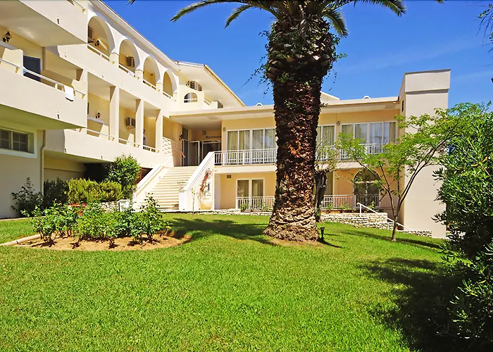 Delfinia Hotel Moraḯtika