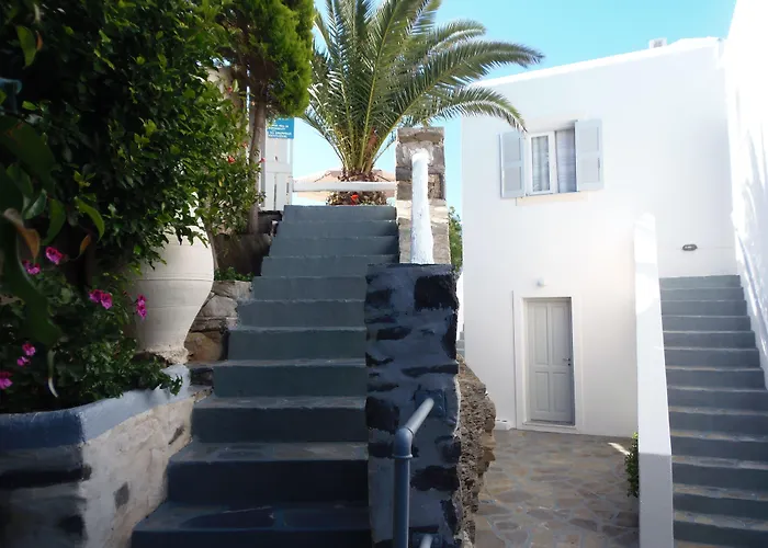 Hotel Manos Naoussa