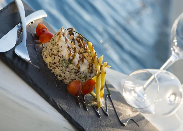 Pearl On The Cliff Hotel & Suites By Pearl Hotel Collection Imerovigli 