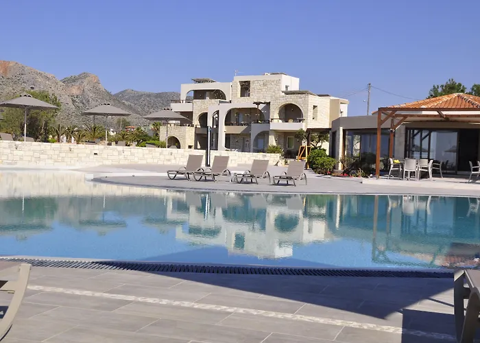 Kavos Hotel & Suites Stavros 