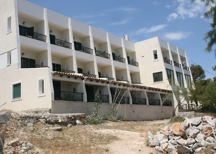Dionysos Hotel