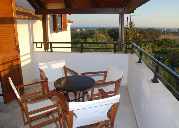 Barbara Studios & Apartments Svoronata