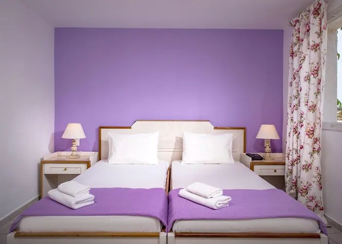 Primavera Beach Hotel Studios & Apartments