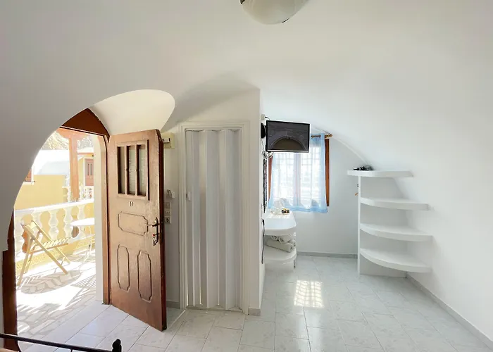 Villa Zuma Perissa (Santorini)