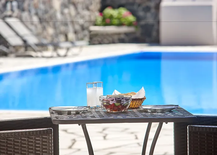 Hotel Terra Blue Santorini Kamári