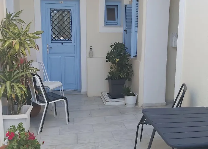 Villa Roussa City Center Fira 