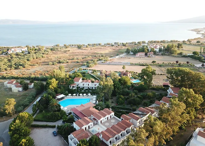 Pasiphae Hotel