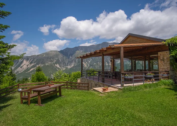 Orizontes Tzoumerkon Hotel Resort Πράμαντα