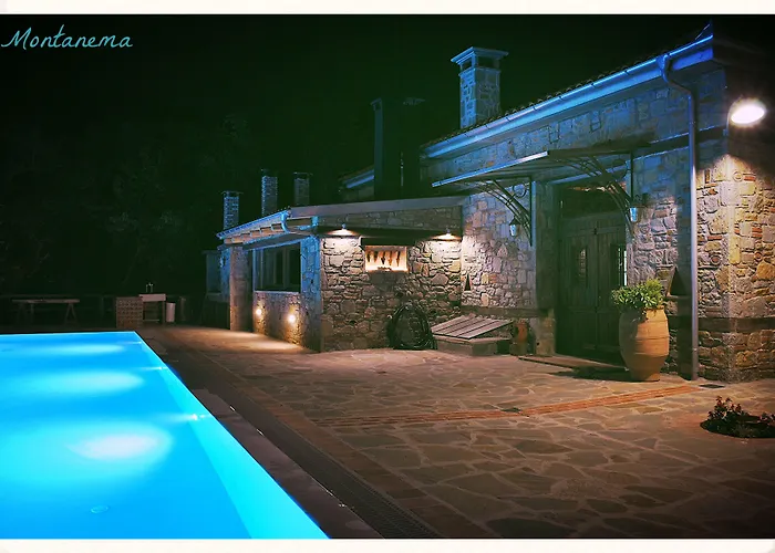 Montanema Handmade Village Πλατανάκος