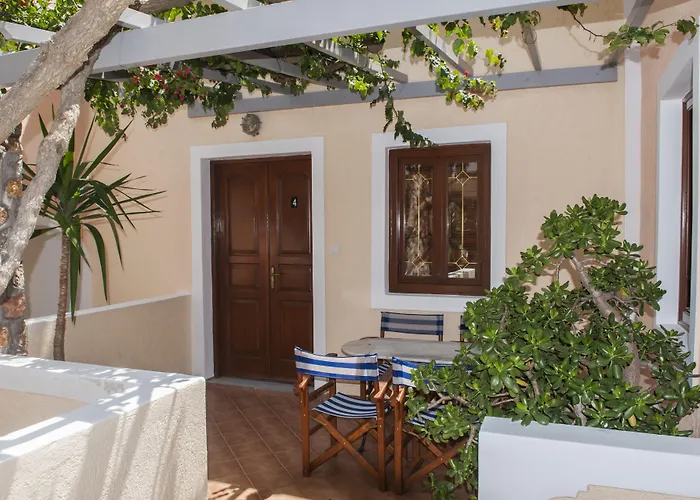 Polydefkis Hotel Kamari 