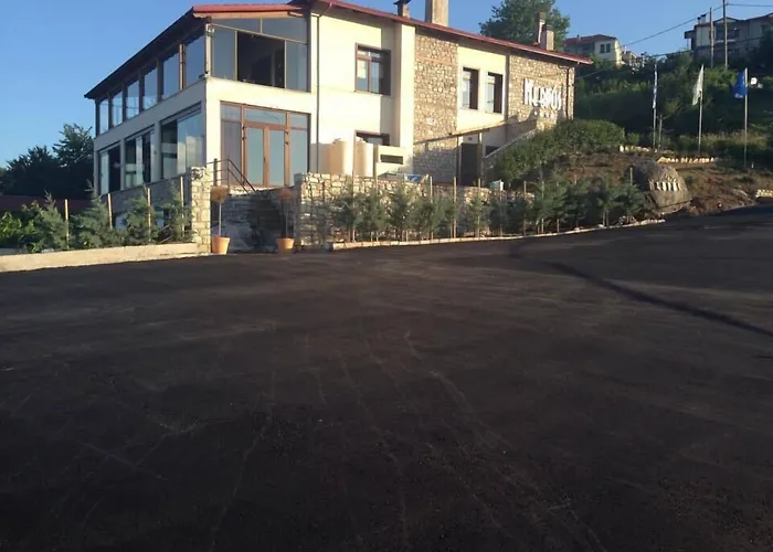 Nevros Resort And Spa Limni Plastira