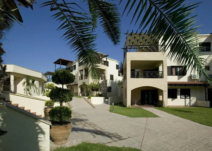 Elani Bay Resort Siviri
