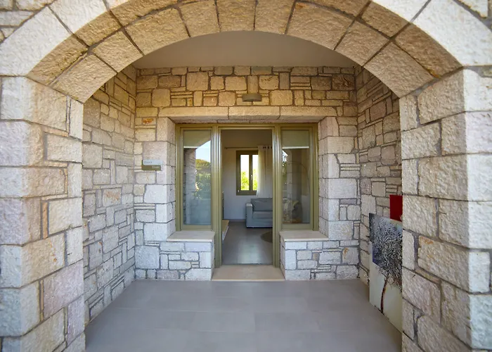 Callisto Seaside Homes & Suites