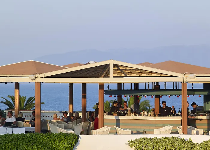 Knossos Royal Villas Anissaras