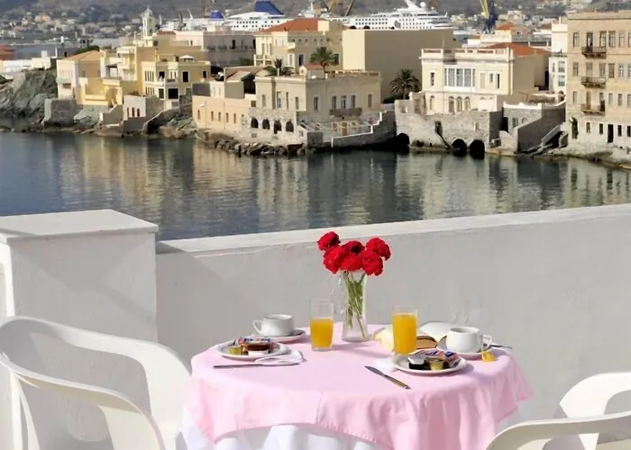 Sea Colours Rooms & Apartments Ermoupoli