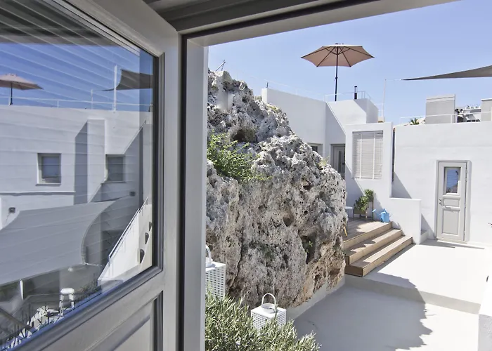 Lindos Comfy Suites