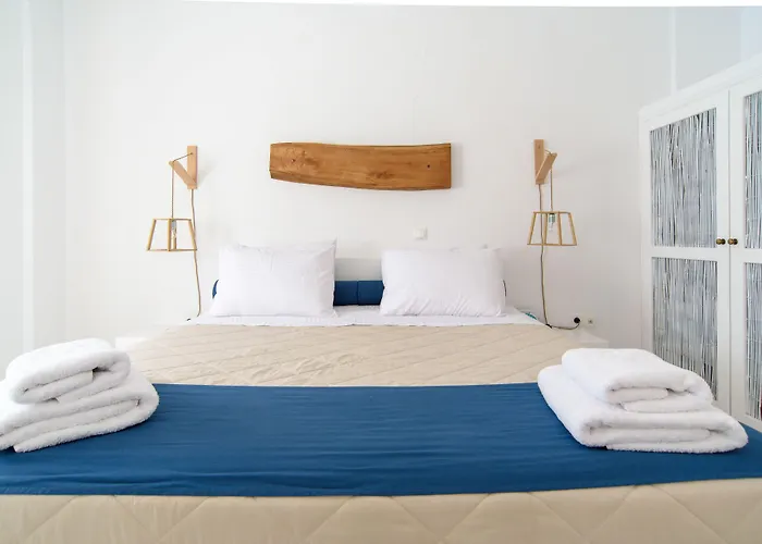 Santorini Crystal Blue Boutique Hotel Kamári