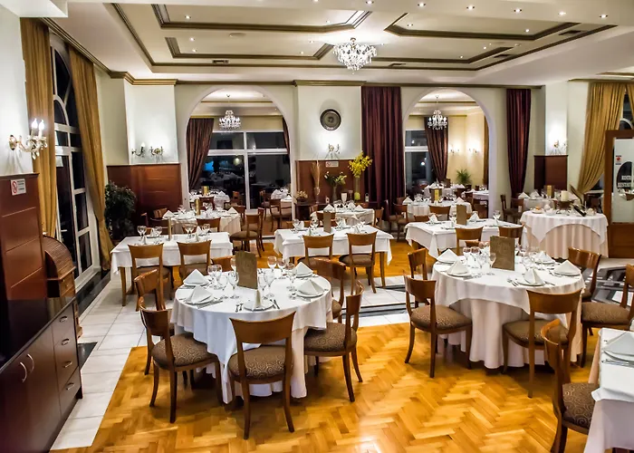 Kouros Hotel Δράμα