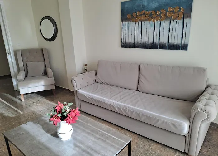 Nafpaktos Beach Luxury Suites