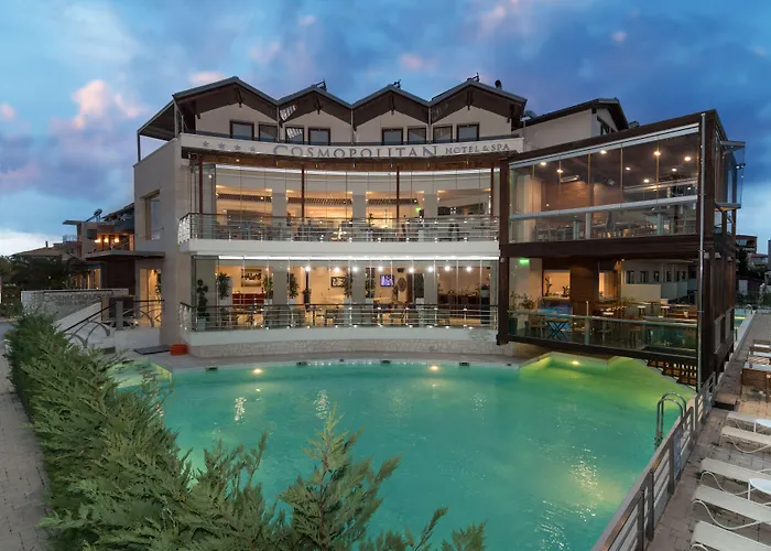 Cosmopolitan Hotel Παραλία