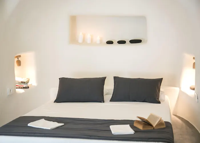 Santorini Villas Vourvoulos