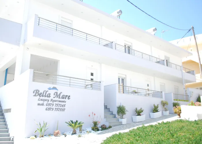 Bella Mare Luxury Apartments Kalamaki 