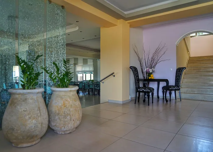 Kokoni Beach Hotel