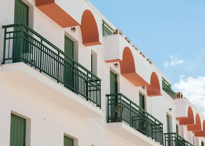 Ageri Hotel