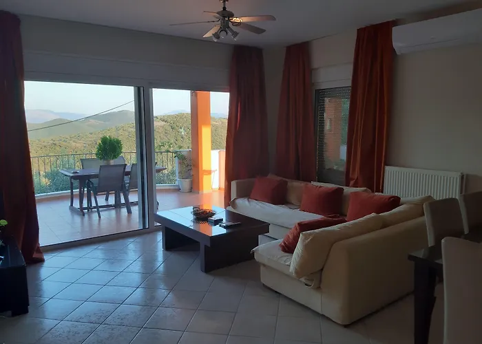 Olive Tree Apartments Parga