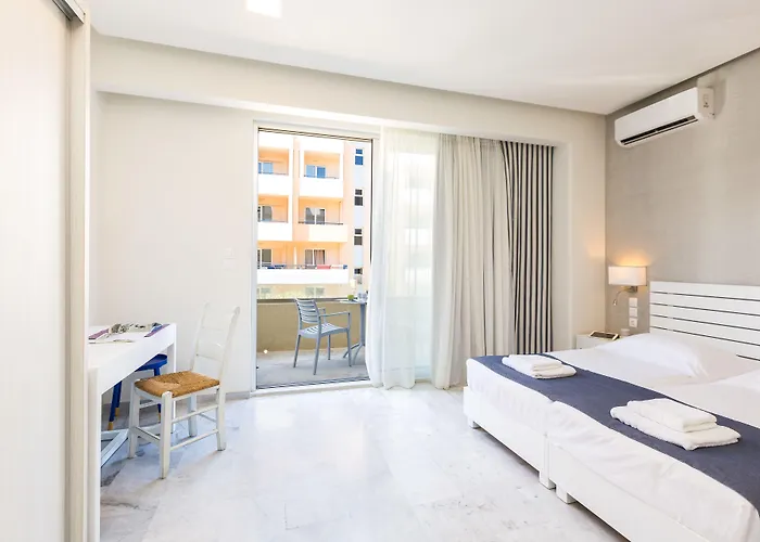 Meltemi Coast Suites