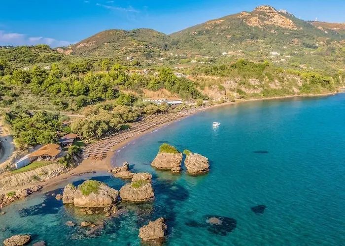 Porto Zorro Beach Hotel Xirokástellon
