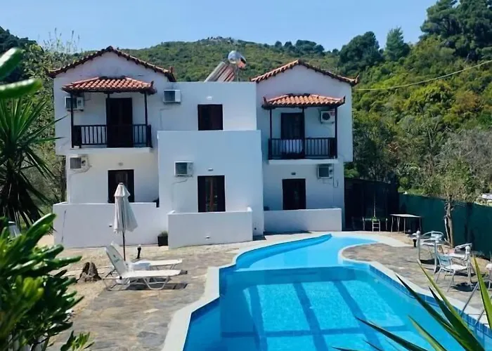 Skopelos Inn Στάφυλος
