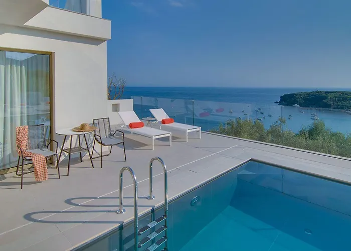Livinghome Suites