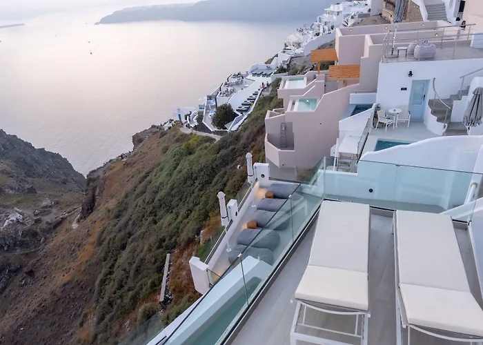 Anemos Cave Suites